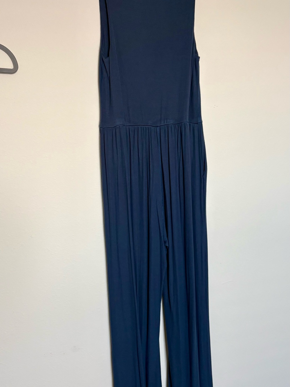 IMBODHI Hana Wide-Leg Jumpsuit - Picture 5 of 8